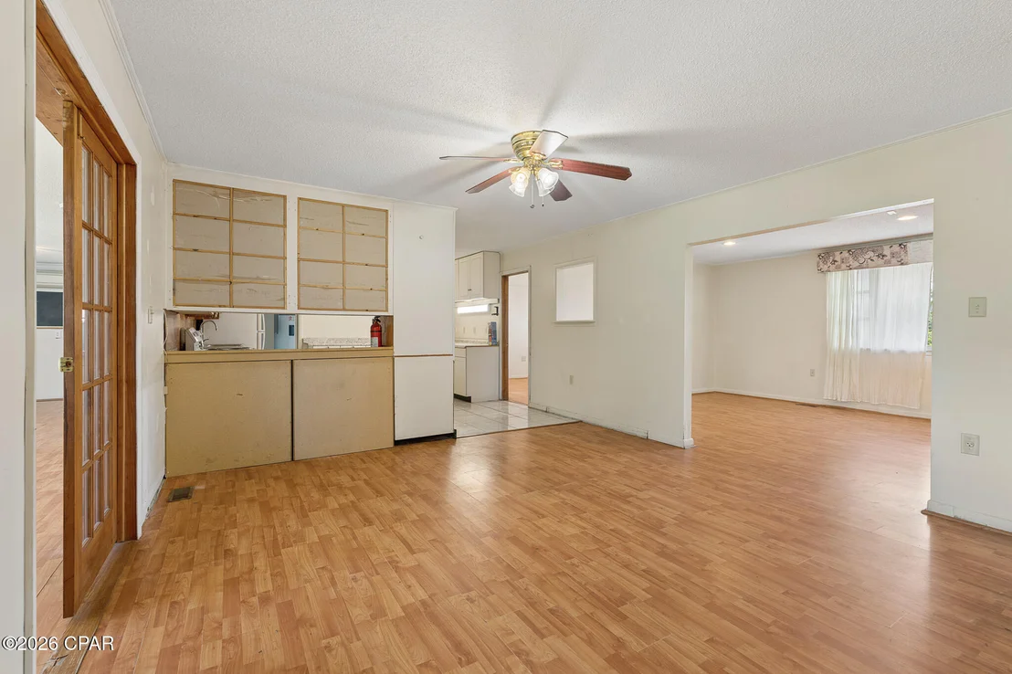 Photo of 6073 Devorak Drive