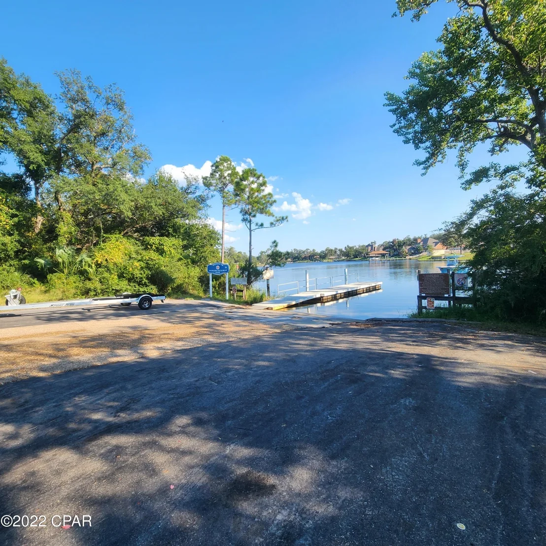 Photo of 3724 Shoreline Circle