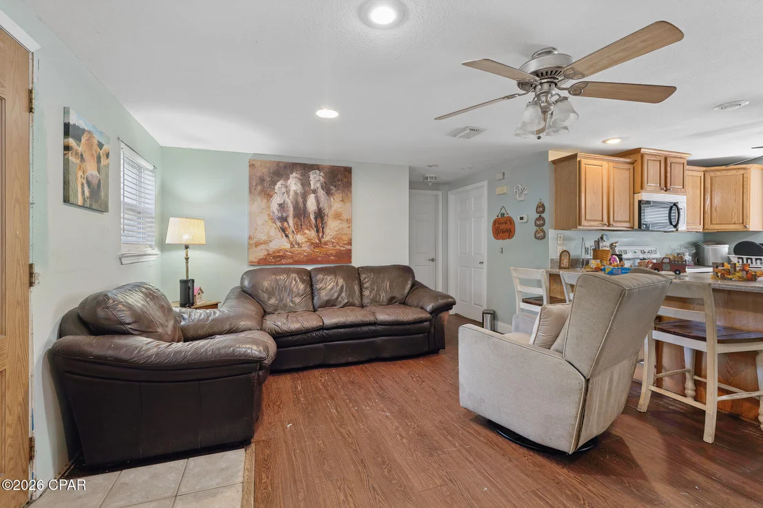 Photo of 319 Harden Circle
