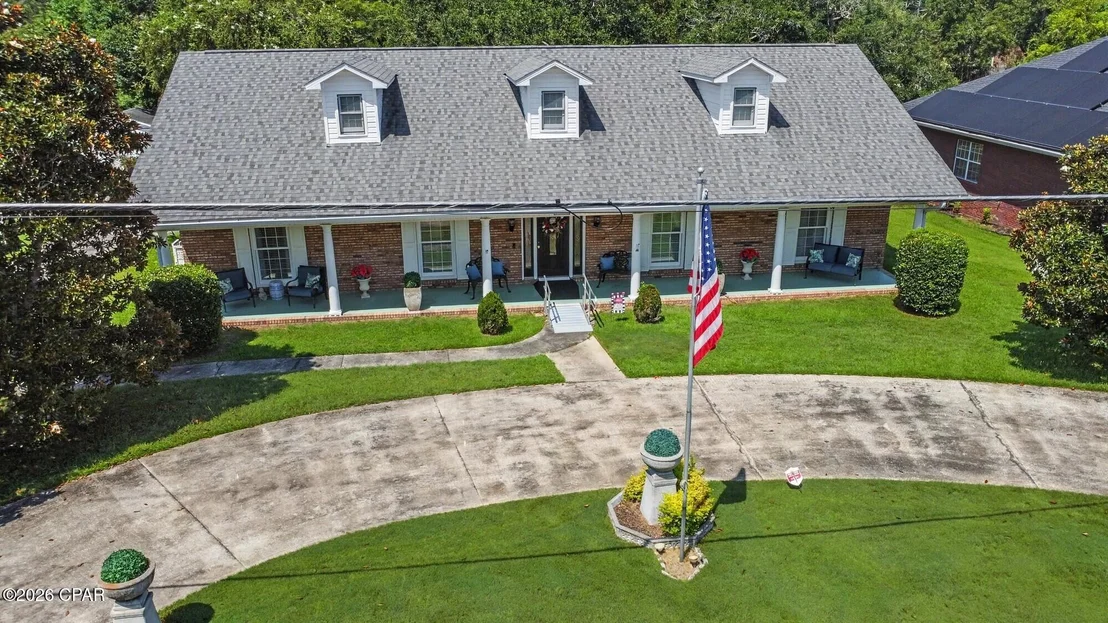 Photo of 5381 College Drive
