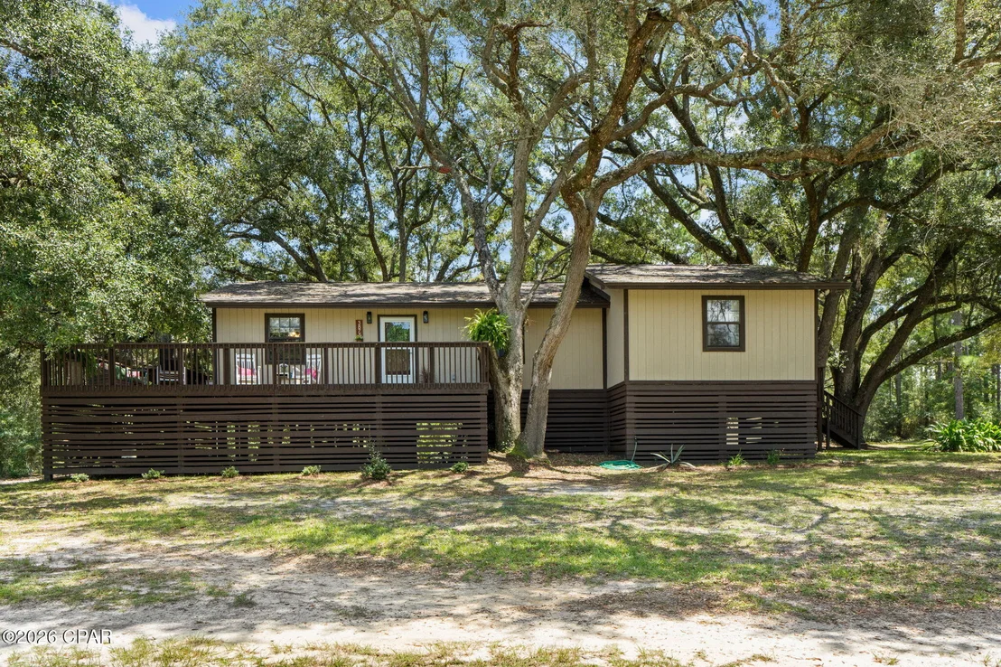 Photo of 3875 River Road