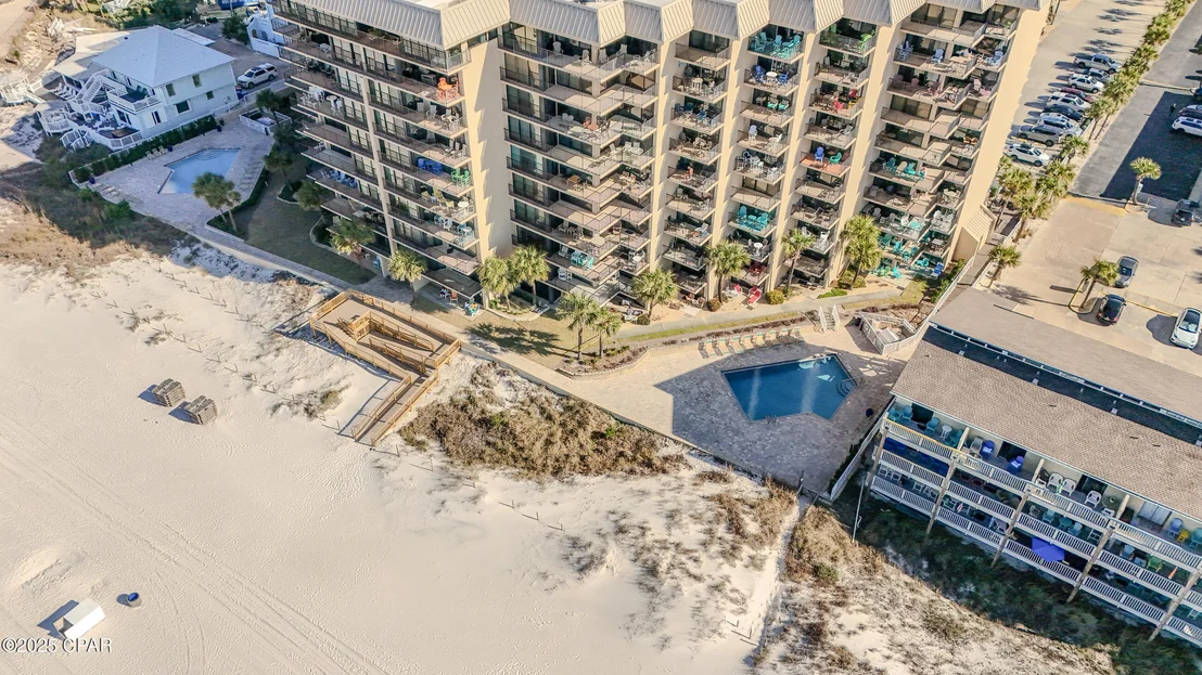 Photo of Unit 310 at 6905 Thomas Drive