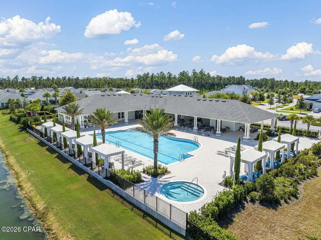 Photo of 320 Naturewalk Boulevard