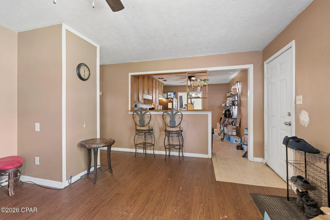 Photo of 910 Nottingham Drive