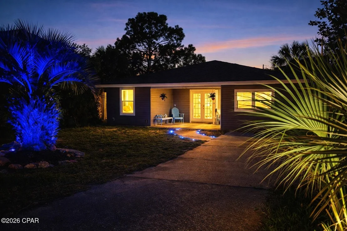 Photo of 3942 Ocean View Drive