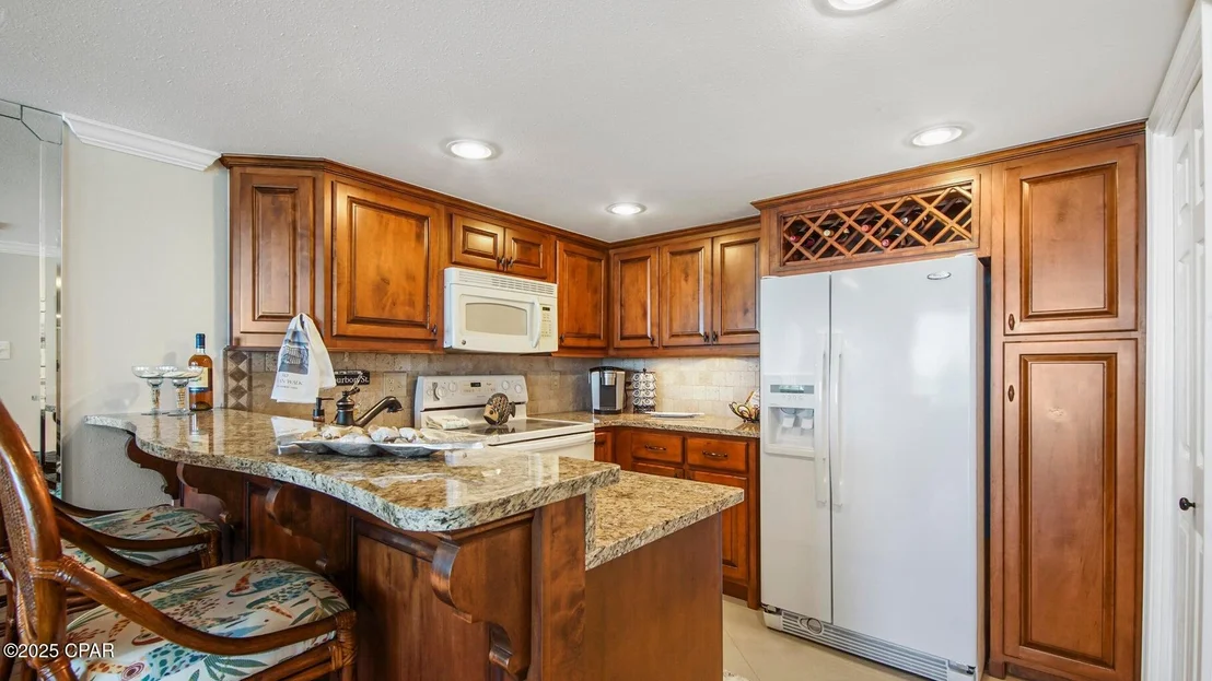 Photo of Unit 310 at 6905 Thomas Drive