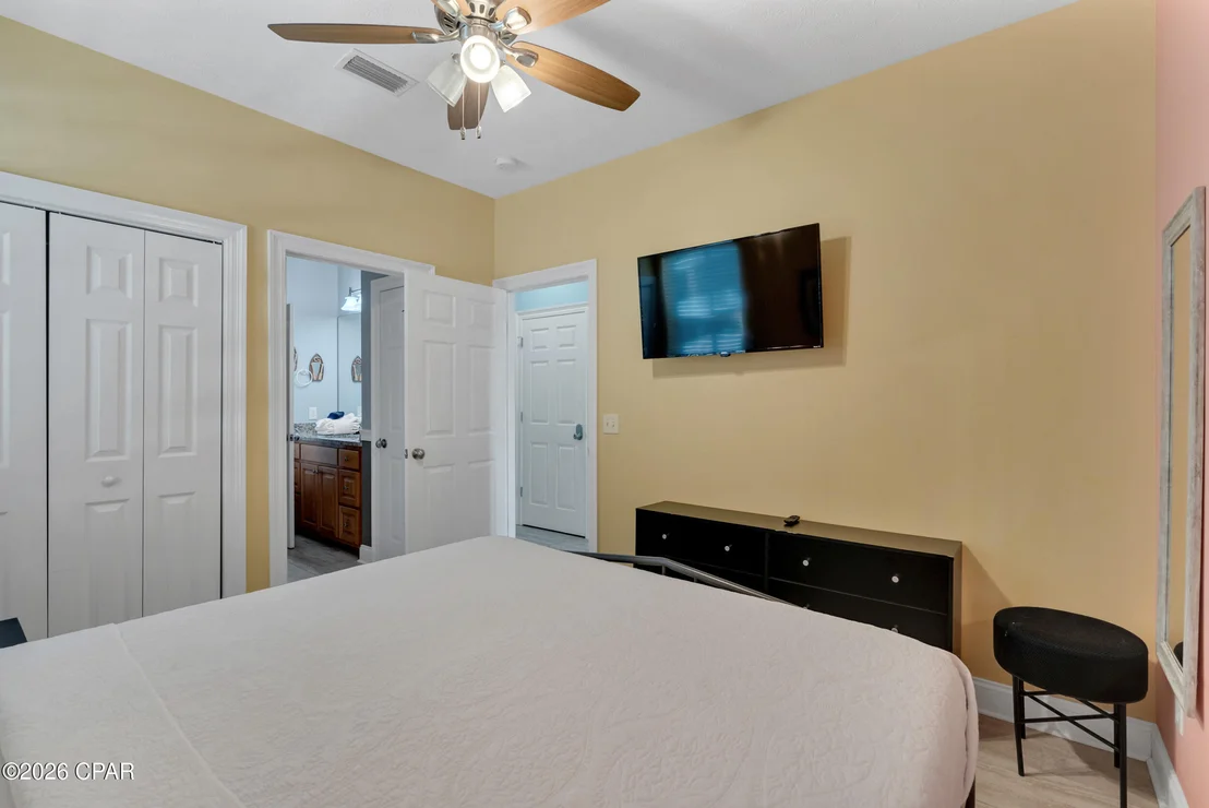 Photo of 5405 Thomas Drive