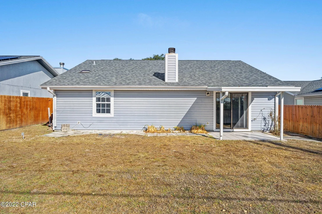 Photo of 7628 Shadow Bay Drive