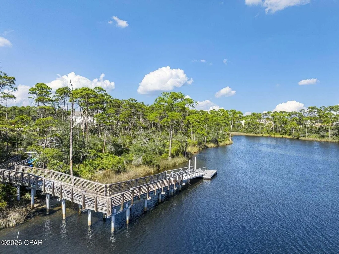 Photo of 320 Naturewalk Boulevard