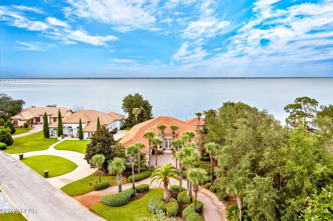 Photo of 1422 Emerald Bay Drive