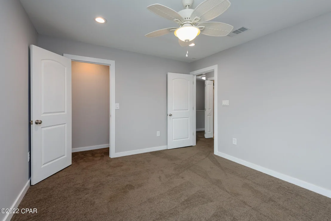 Photo of 4711 Bigleaf Lane