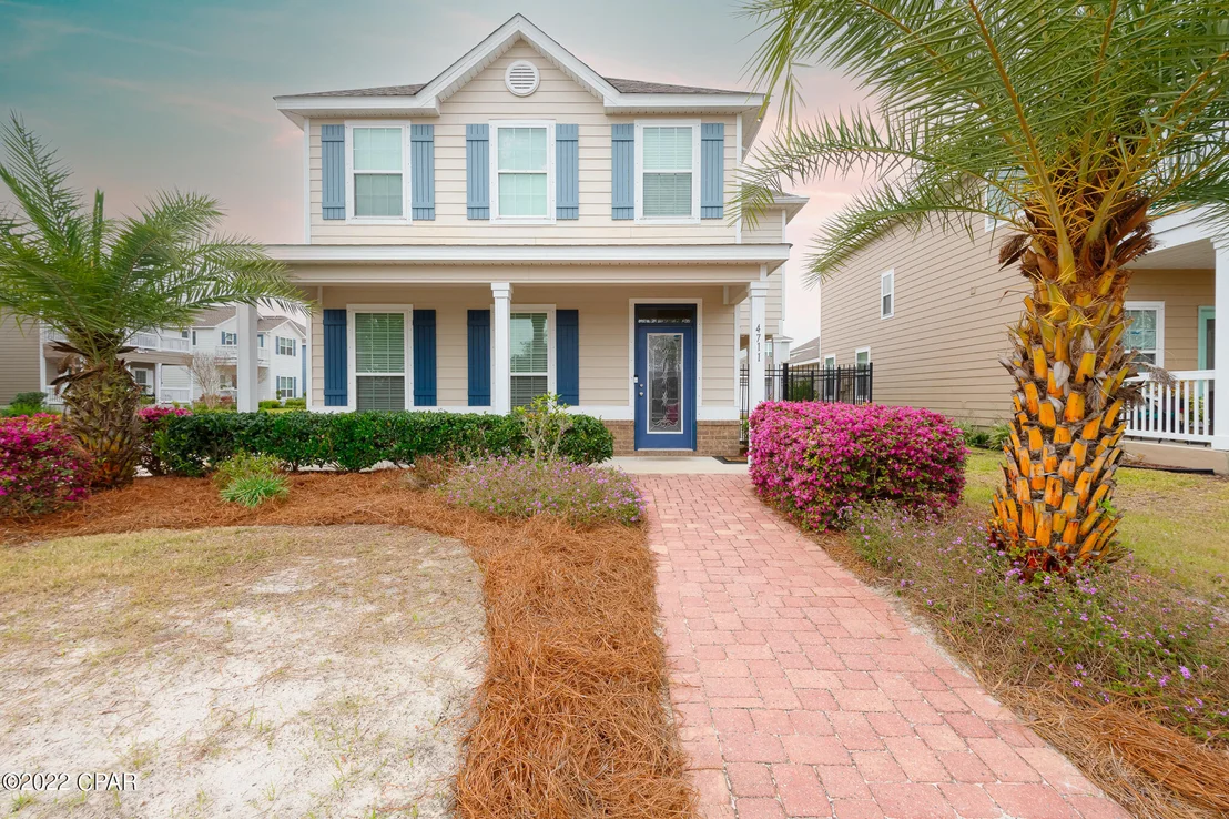 Photo of 4711 Bigleaf Lane
