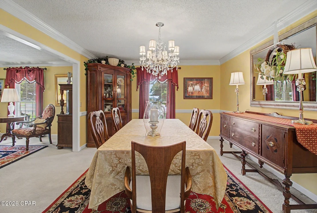 Photo of 5381 College Drive