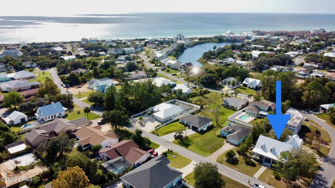 Photo of 121 Moonlight Drive
