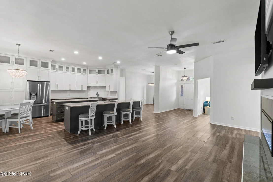 Photo of 6539 Redfield Street