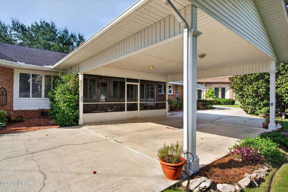 Photo of 1309 South Boulevard