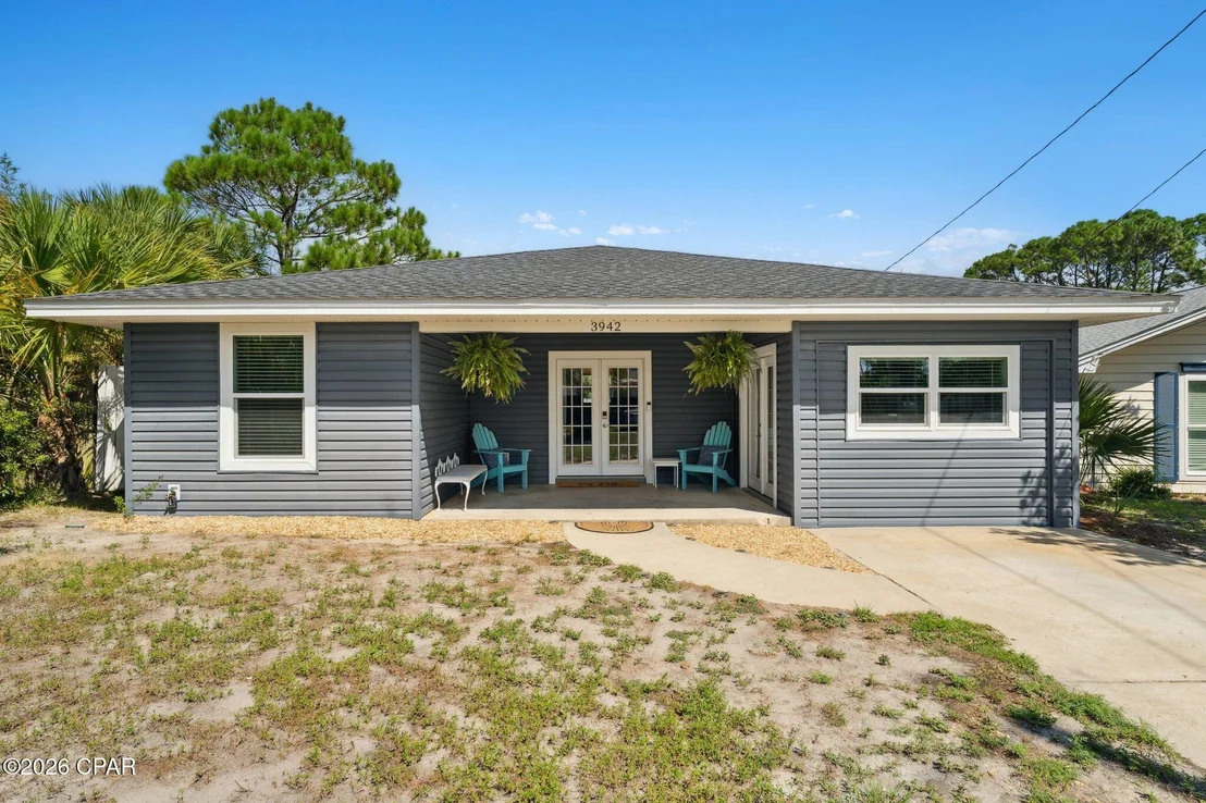 Photo of 3942 Ocean View Drive