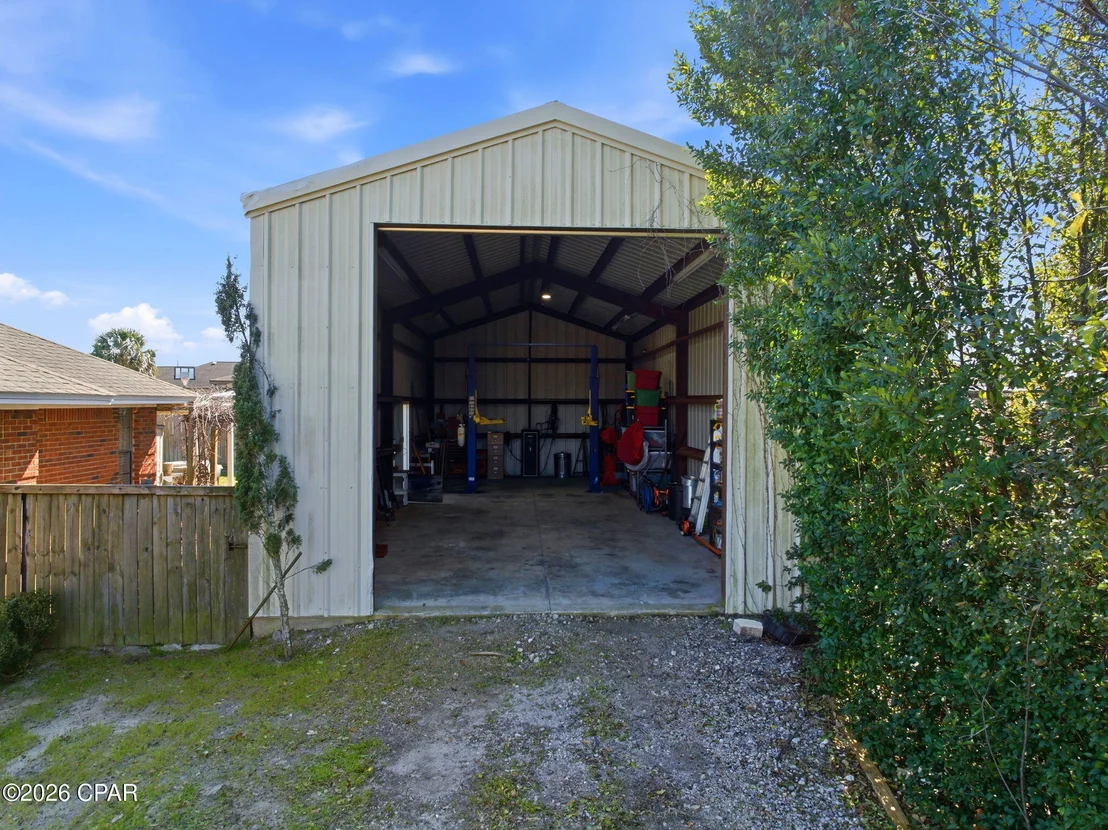 Photo of 437 W Baldwin Road