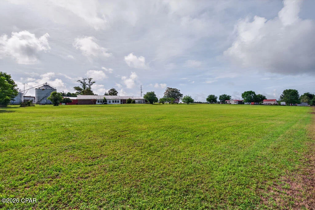 Photo of 1712 Shamrock Lane
