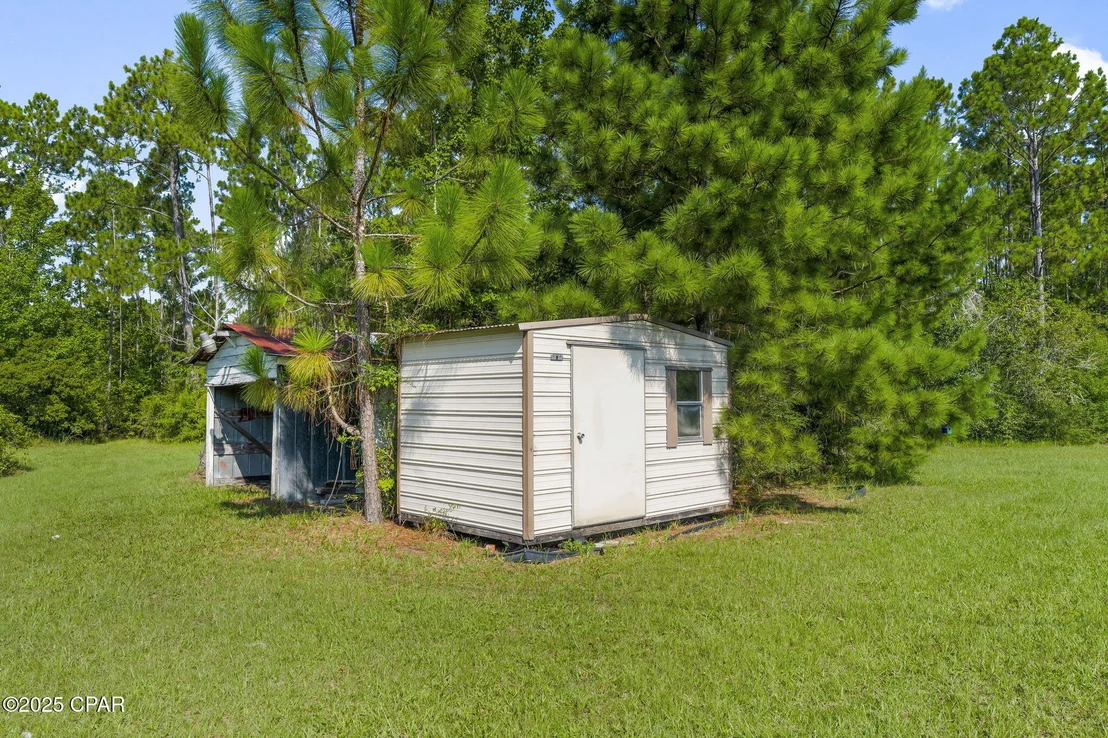 Photo of 11631 Highway 77