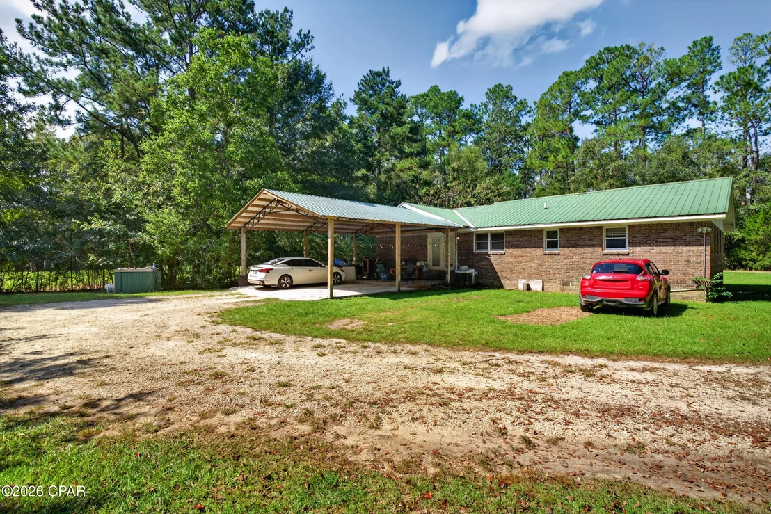 Photo of 955 Pocket Lane
