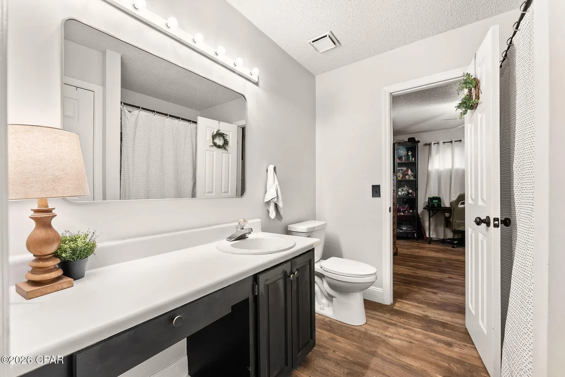Photo of 437 W Baldwin Road