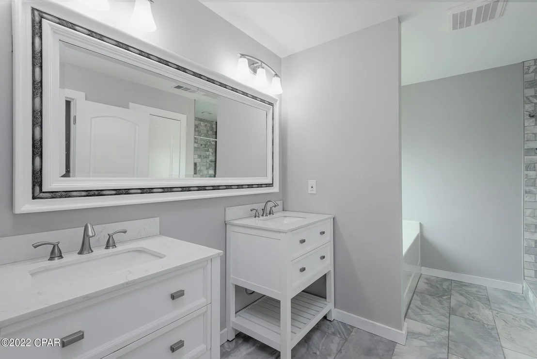 Photo of 4711 Bigleaf Lane