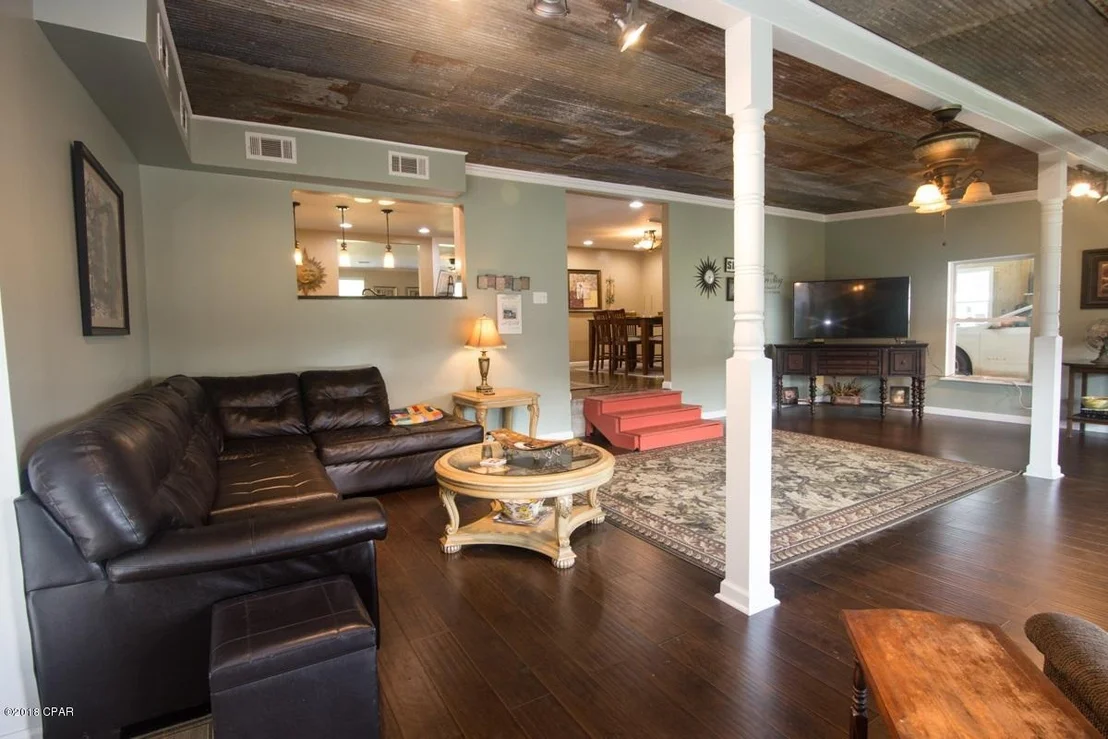 Photo of 4858 CLIFF Road