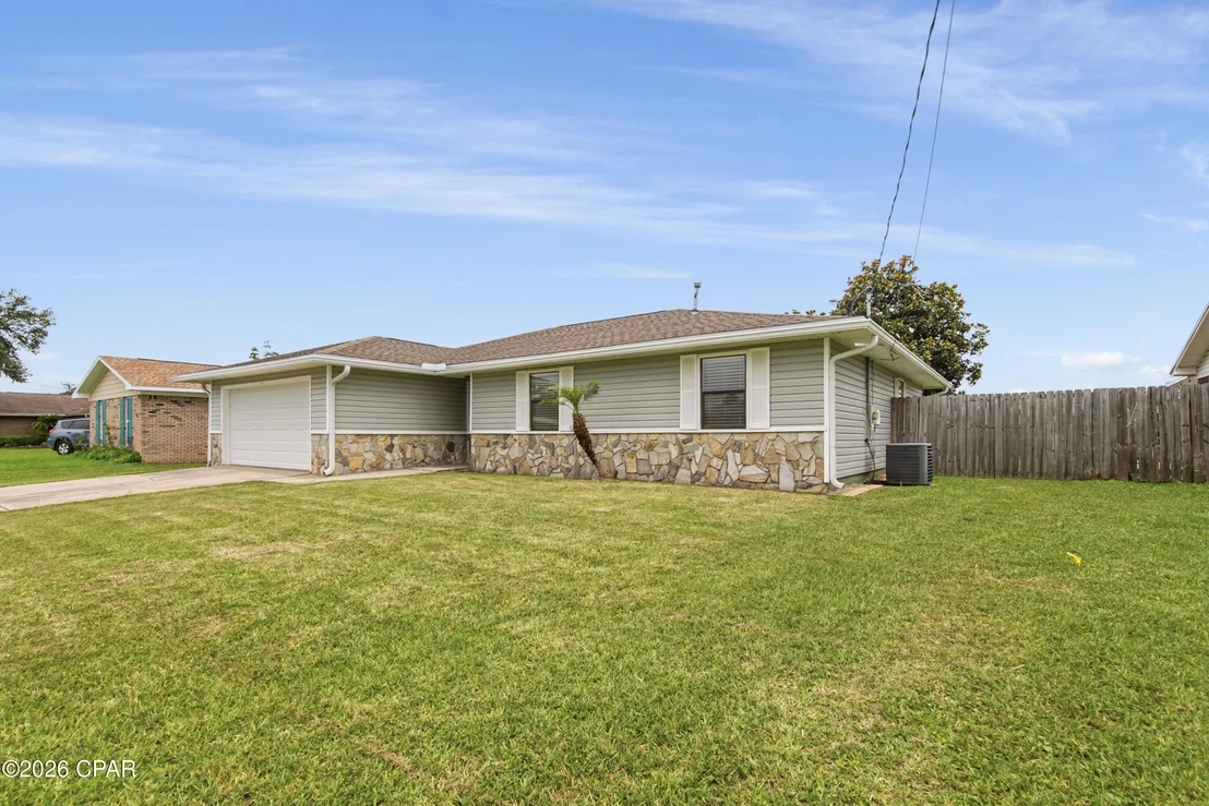 Photo of 6007 Howard Road