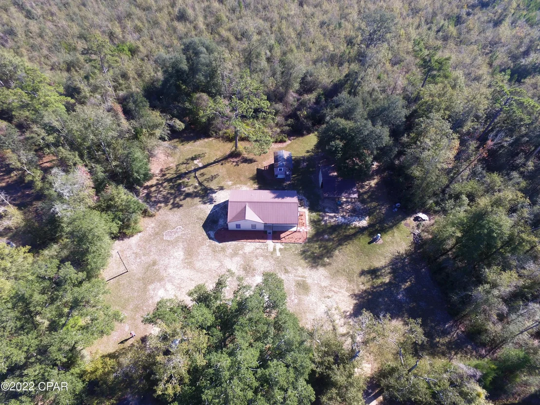 Photo of 2860 Henderson Road