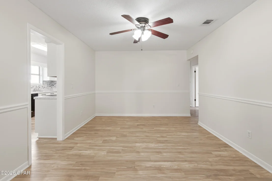 Photo of 6007 Howard Road