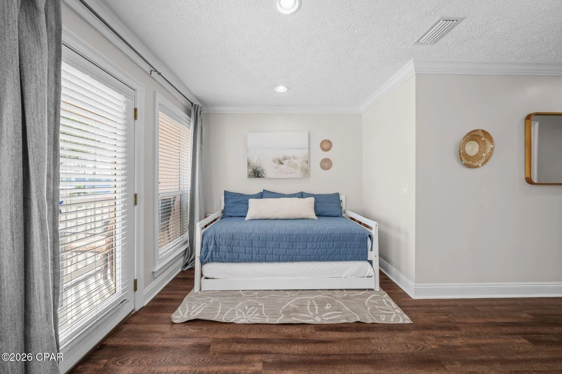 Photo of 7818 Thomas Drive