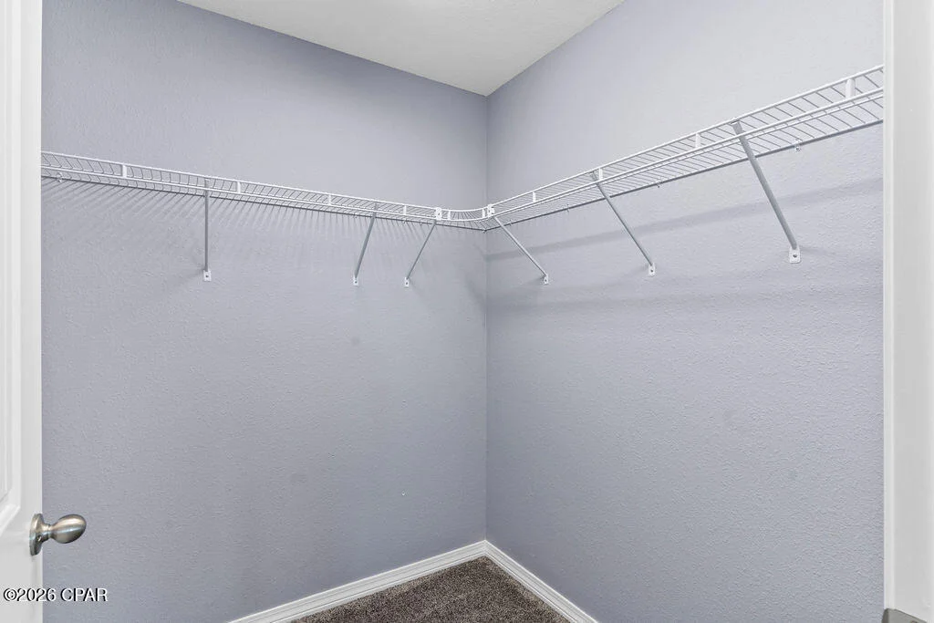 Photo of 561 Lakepointe Drive