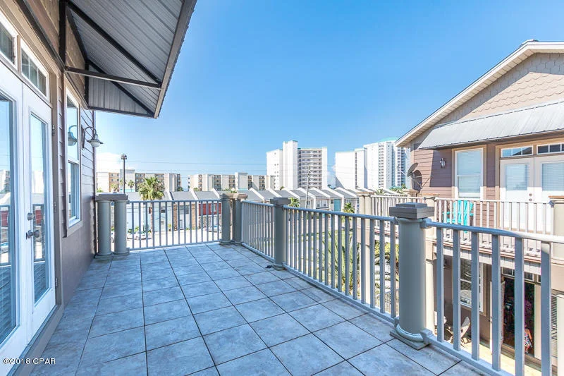 Photo of 6214 THOMAS Drive