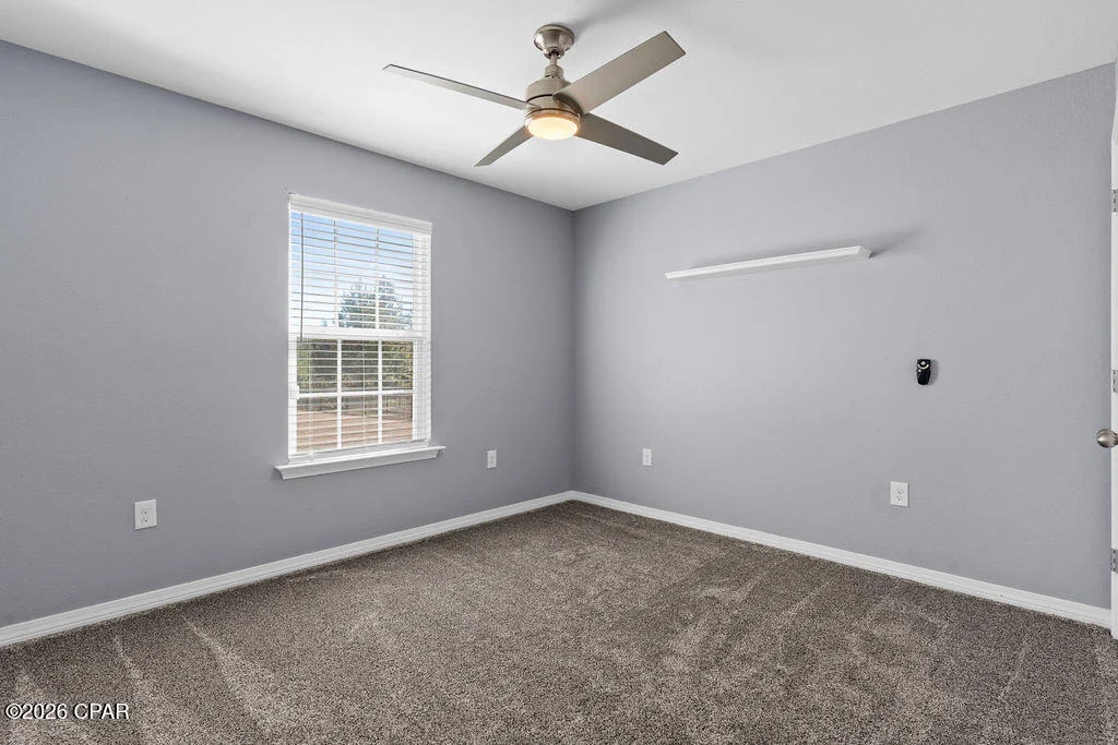 Photo of 561 Lakepointe Drive