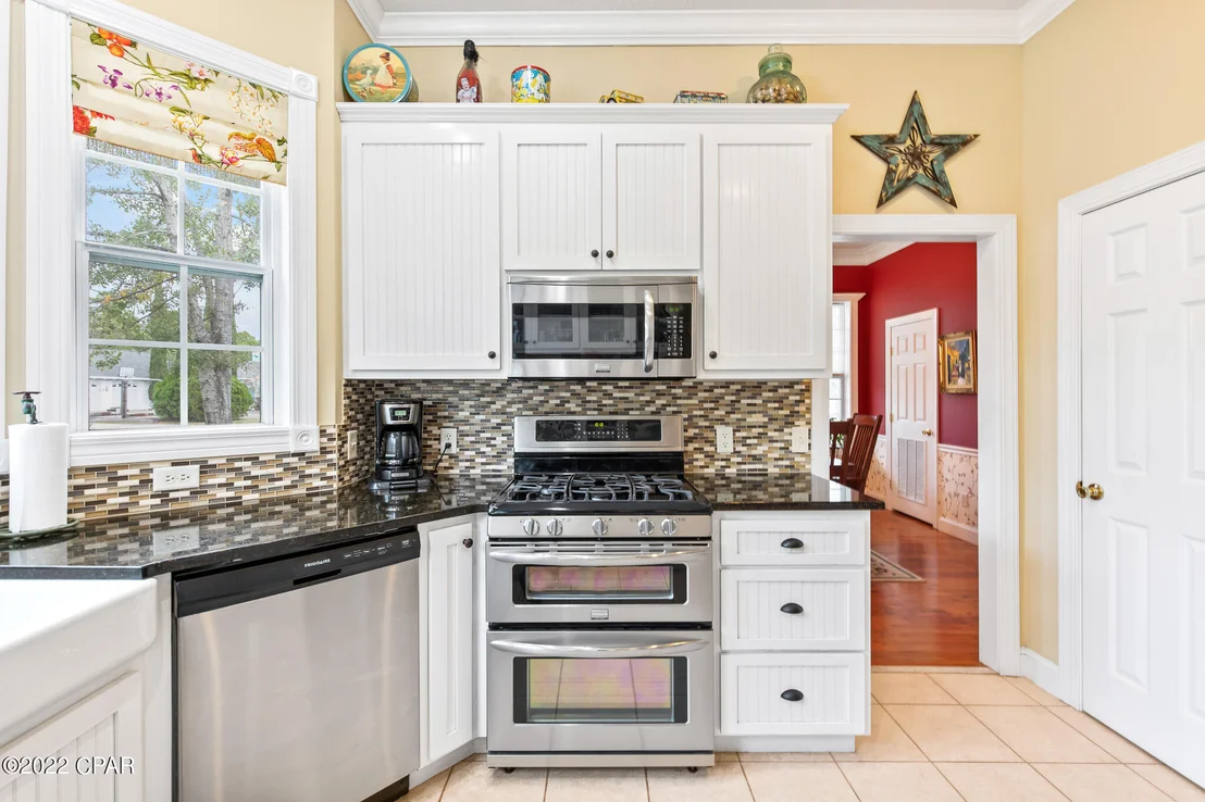 Photo of 121 Moonlight Drive