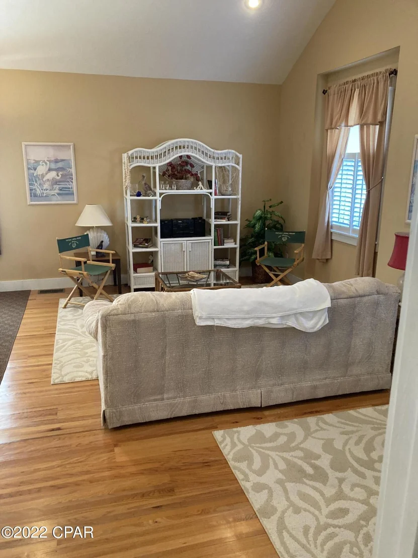 Photo of 5608 Beach Drive