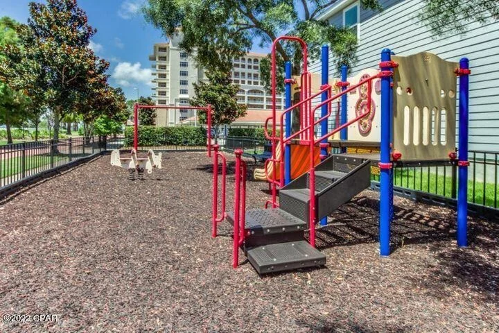 Photo of 4711 Bigleaf Lane