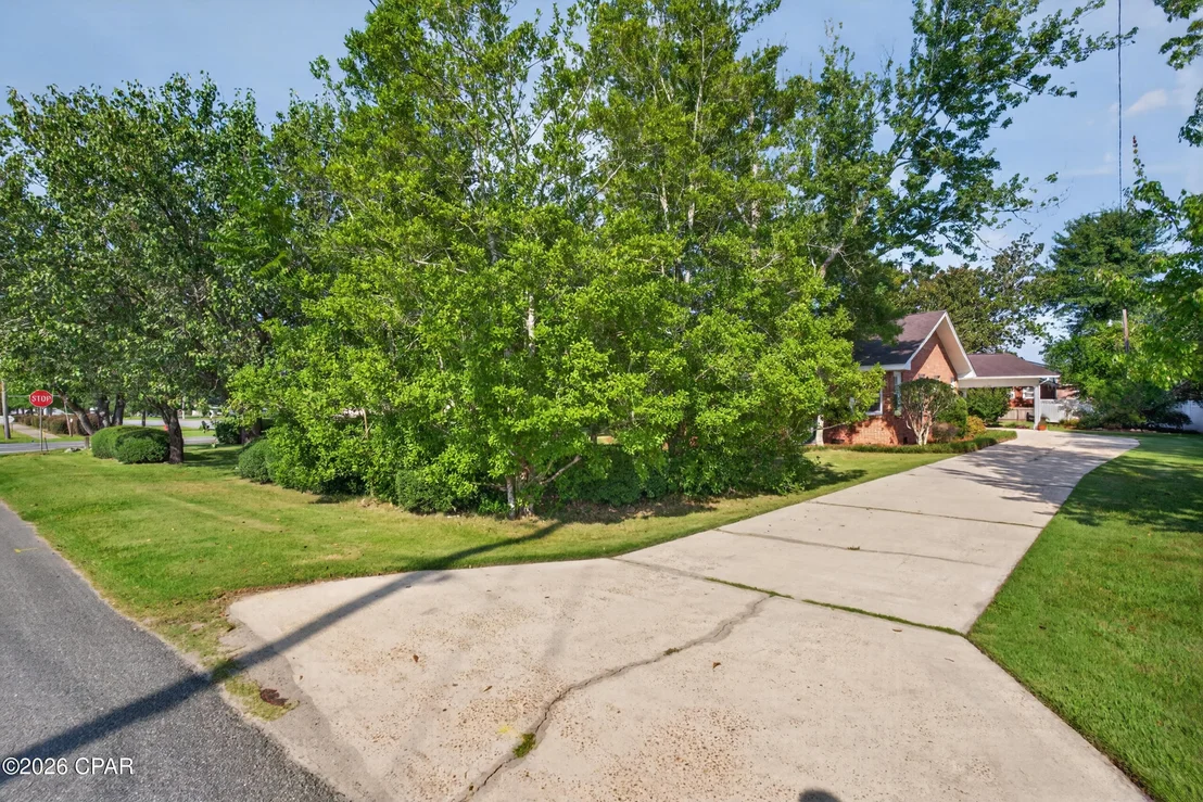 Photo of 1309 South Boulevard