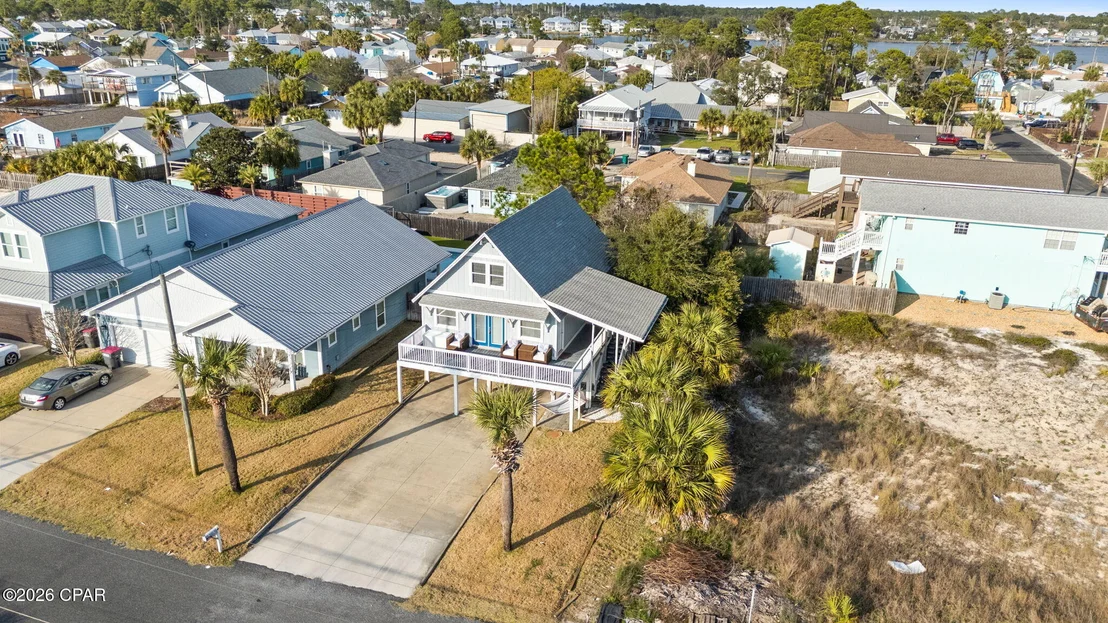 Photo of 6120 Beach Drive