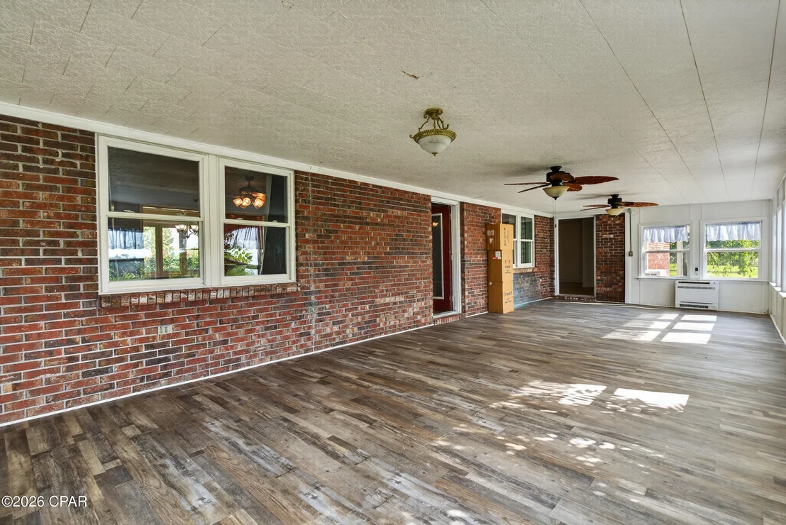 Photo of 1712 Shamrock Lane