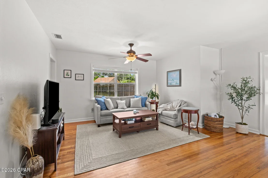 Photo of 1401 Dewitt Street