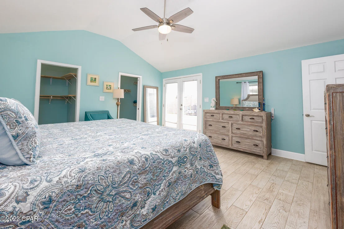Photo of 5928 Beach Drive