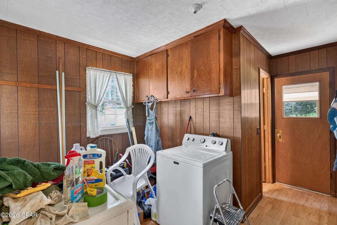 Photo of 2722 Pioneer Road