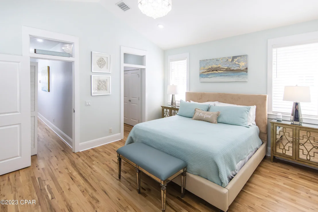 Photo of 130 Parkshore Drive