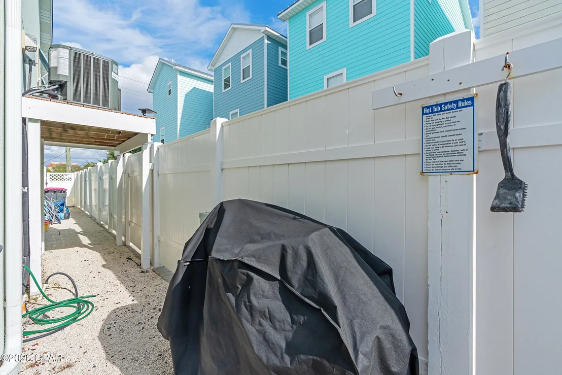Photo of 5405 Thomas Drive