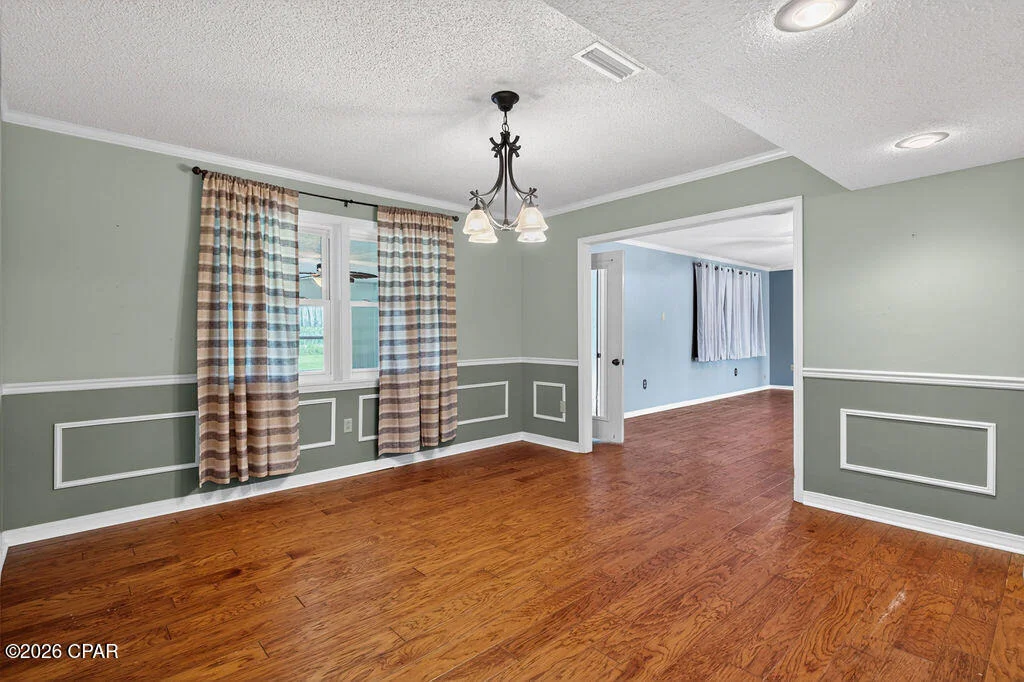 Photo of 1712 Shamrock Lane