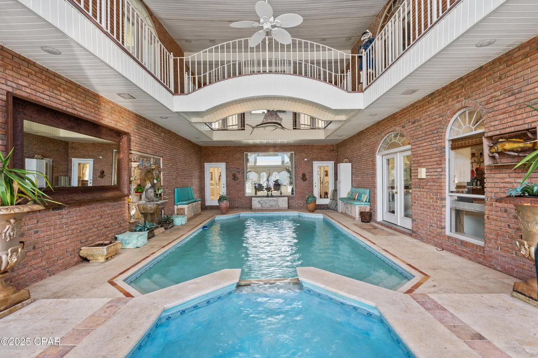 Photo of 364 Walton Way