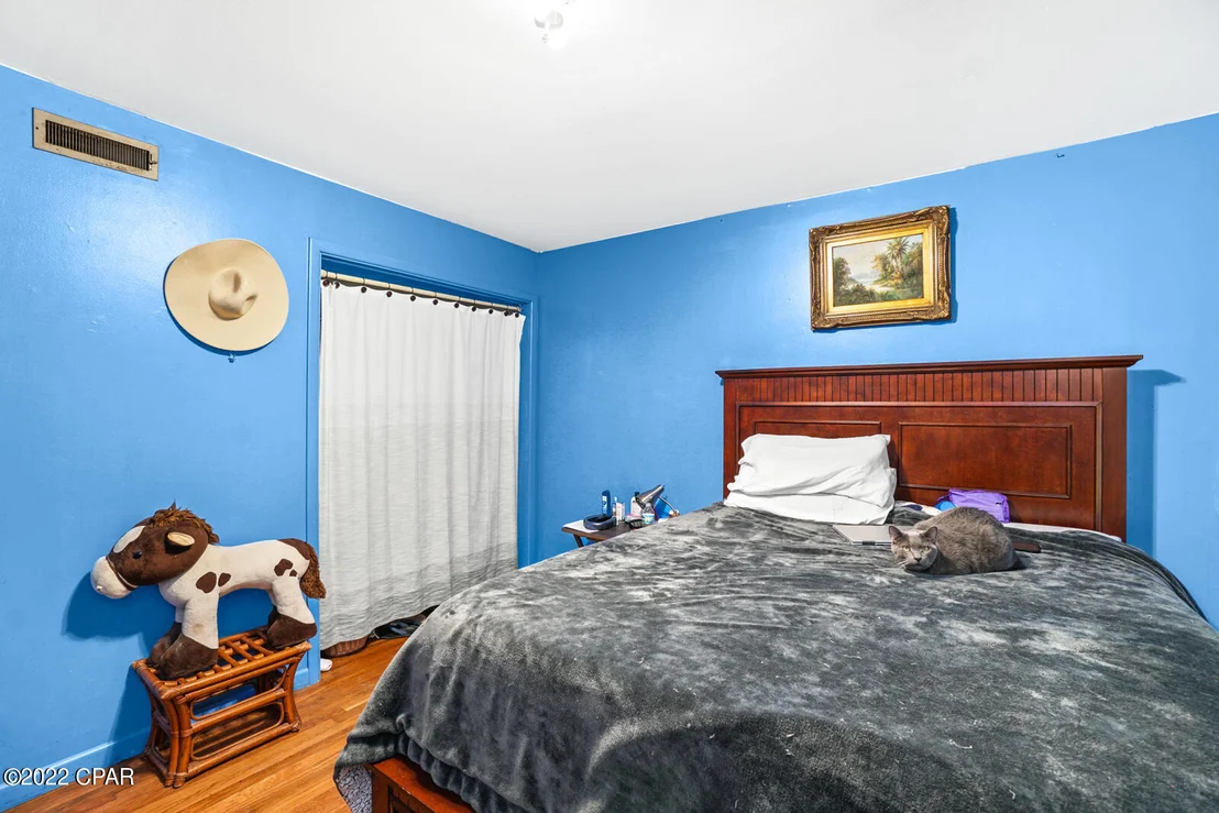 Photo of 3724 Shoreline Circle