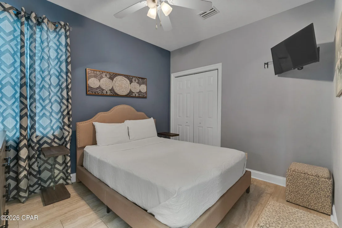 Photo of 5405 Thomas Drive